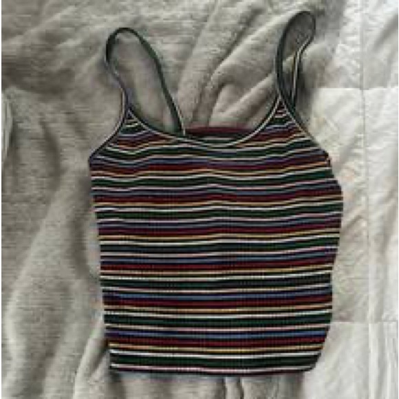 AE gojng out cute crop top for women/girls, still in great condition! - Picture 2 of 2